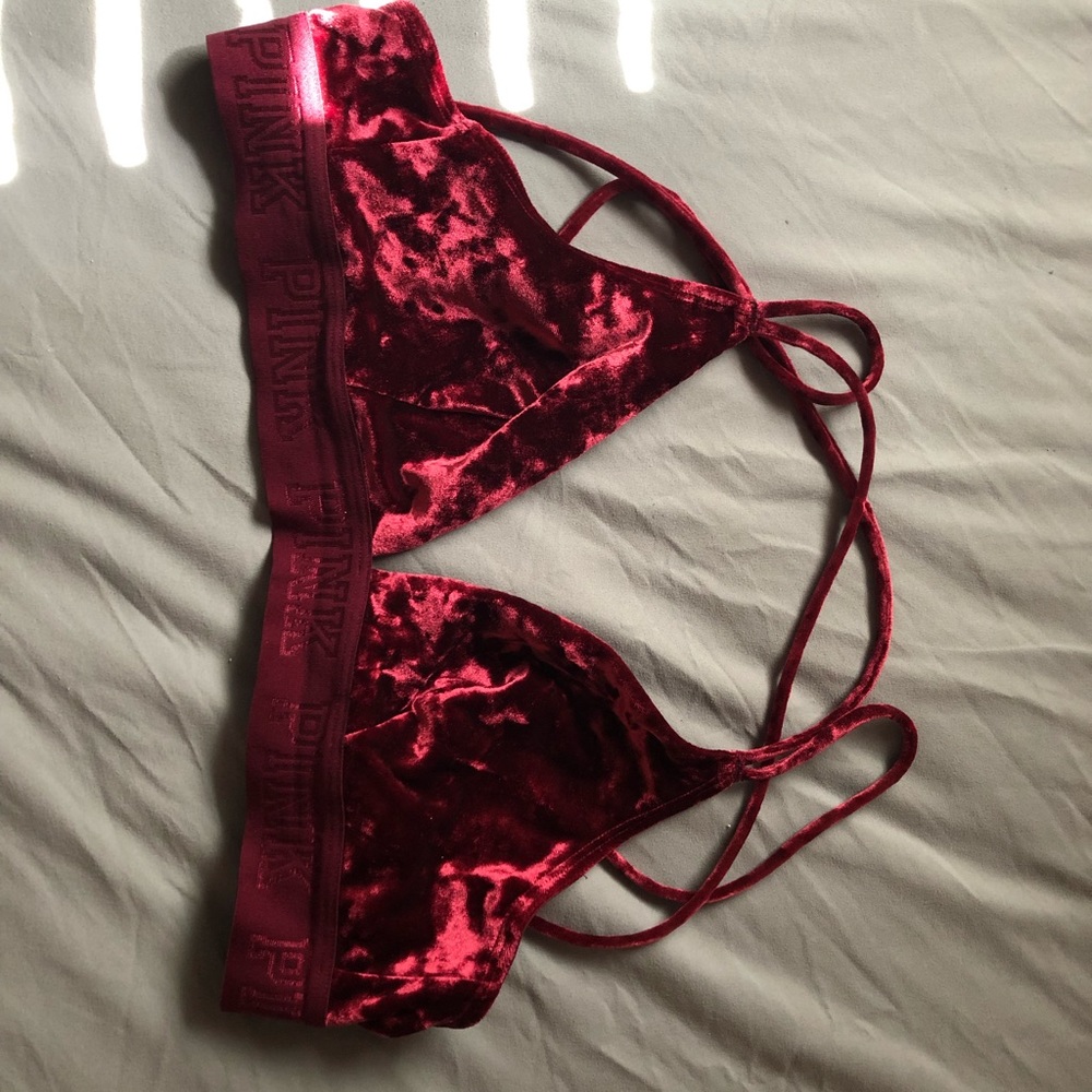 VS Velvet Bralette